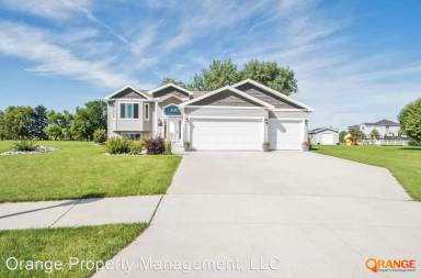 Main picture of 1525 Johnson Dr