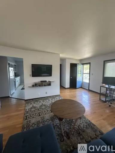Main picture of 9013 W Tripoli Ave