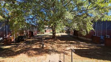 Main picture of 589 Seminole Ave NE