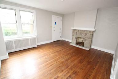 Main picture of 5535 Centre Ave