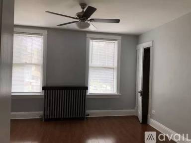 Main picture of 5658 N Hermitage Ave