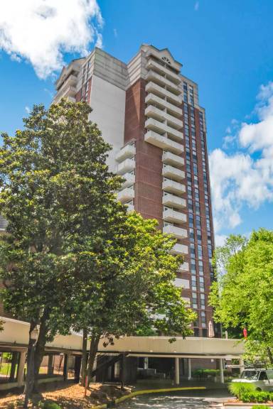 Main picture of City Heights Condominiums