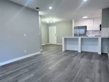 Main picture of 7531 Hampton Ave