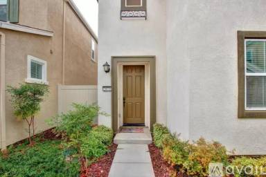 Main picture of 2049 Mannington Pl