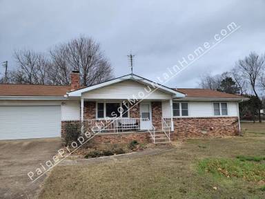 Main picture of 419 Locust St