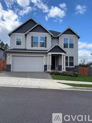 Main picture of 4207 NE Tacoma Ct