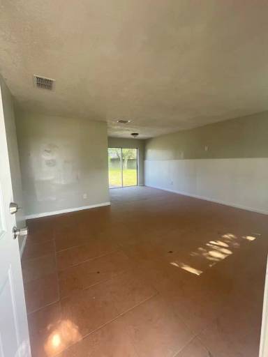 Main picture of 2319 Otis Ave