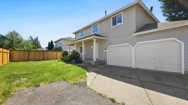 Main picture of 702 89th Ave SE