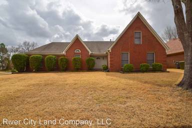 Main picture of 7347 Kingsland Dr