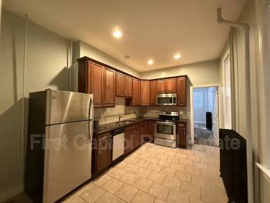 Main picture of 118 E New St