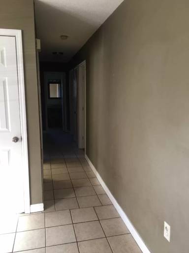 Main picture of 450 Elm St