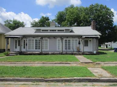 Main picture of 1605 S 18th St