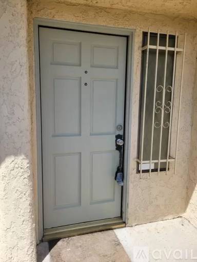 Main picture of 8633 Balboa Blvd