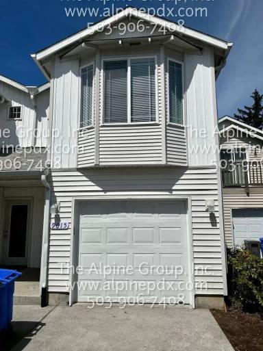 Main picture of 9615 SE Center Ct