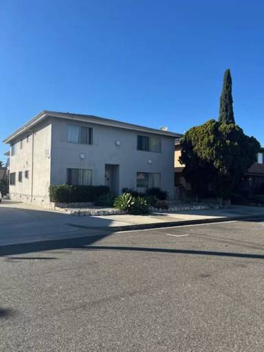 Main picture of 12717 Cranbrook Ave