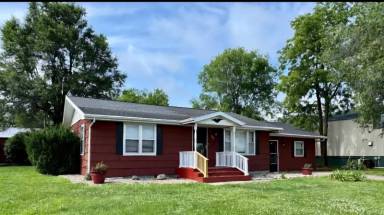 Main picture of 707 W Elizabeth St