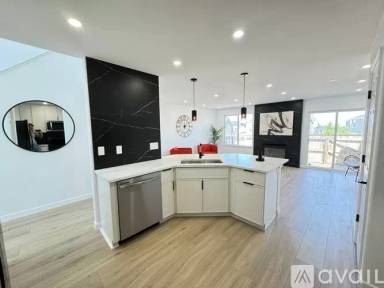 Main picture of 1214 S Zeno Way