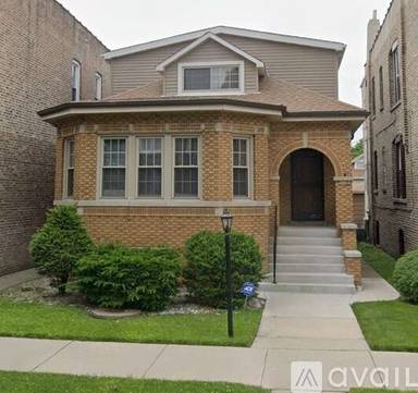 Main picture of 8038 S Perry Ave