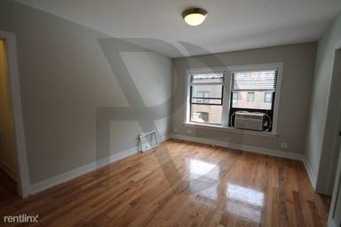 Main picture of 550 W Arlington Pl Apartments