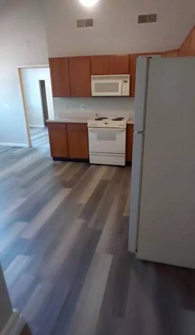 Main picture of 316 W Walnut St