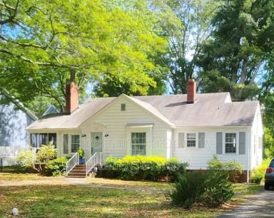 Main picture of 111 Deoyley Ave