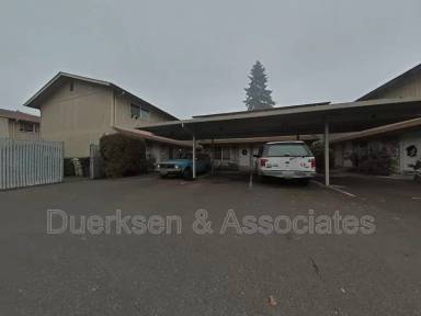Main picture of 112 NE Conifer Blvd