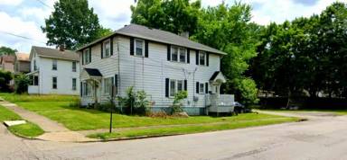 Main picture of 602 E Long Ave