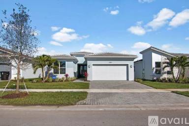 Main picture of 11911 SW Viridian Blvd