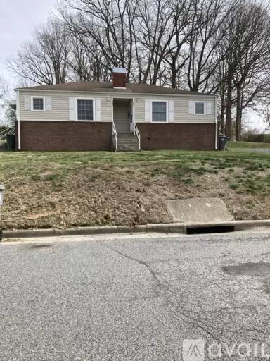Main picture of 1001 Macon St