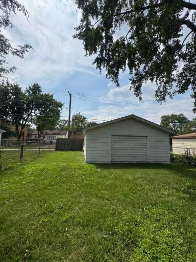 Main picture of 14534 Grant St