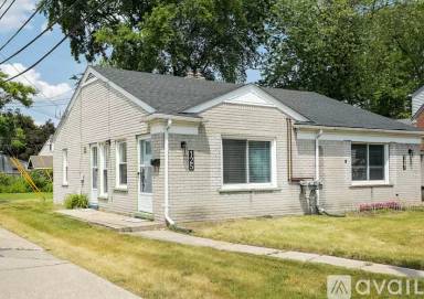 Main picture of 125 E Hazelhurst St
