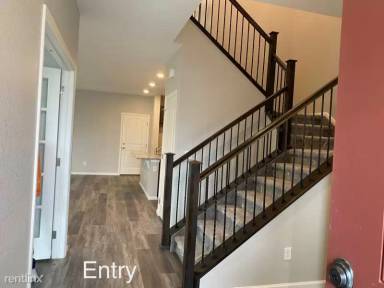 Main picture of 21250 E Radcliff Pl