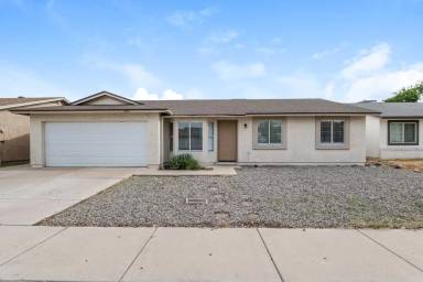 Main picture of 6634 W Pima St