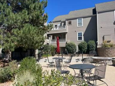 Main picture of 5715 W Atlantic Pl