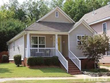 Main picture of 117 N Swain St