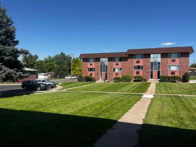 Main picture of 211 S Balsam St