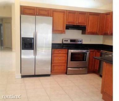 Main picture of 2130 NW 190th Ave