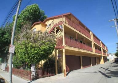 Main picture of 2226 Lewis Ave