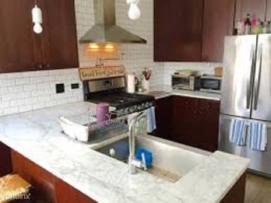 Main picture of 3806 N Wilton Ave