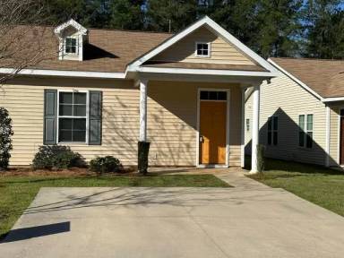 Main picture of 105 Eptings Camp Rd