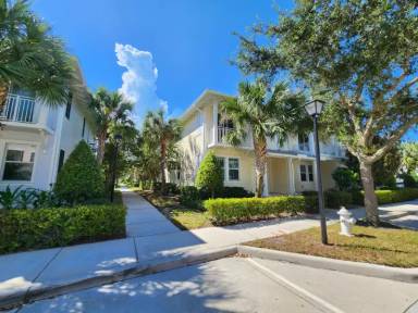 Main picture of 3232 S Caroline Dr