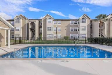 Main picture of 4708 Walden Cir