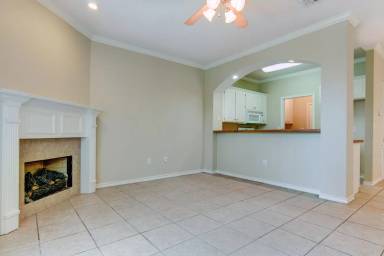Main picture of 6D Fernwood Dr