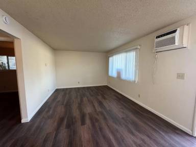Main picture of 662 Chestnut St