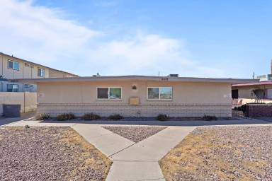 Main picture of 6621 W Myrtle Ave
