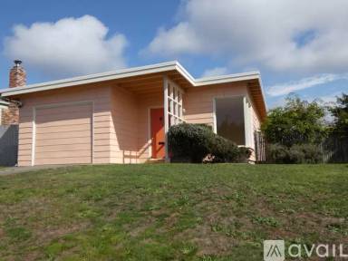 Main picture of 3325 Cottage St