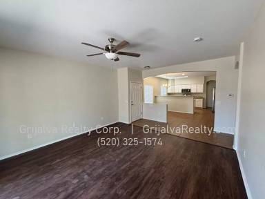 Main picture of 493 E Placita Nodo