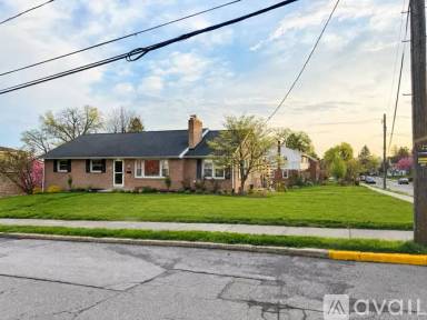 Main picture of 43 Hiester Ave