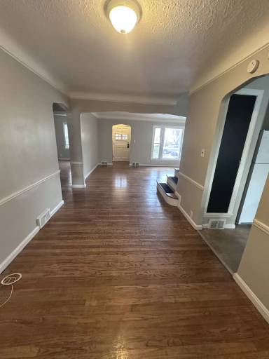 Main picture of 1240 Avondale Rd