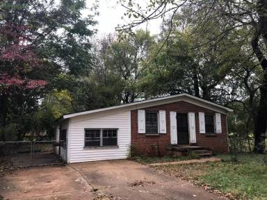 Main picture of 1807 Niblick Ave NW